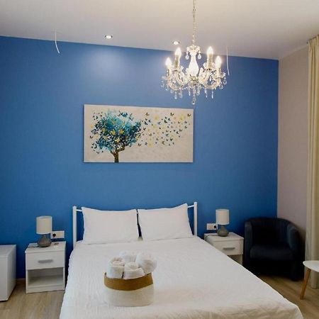 Corinth Rooms In Yard מראה חיצוני תמונה