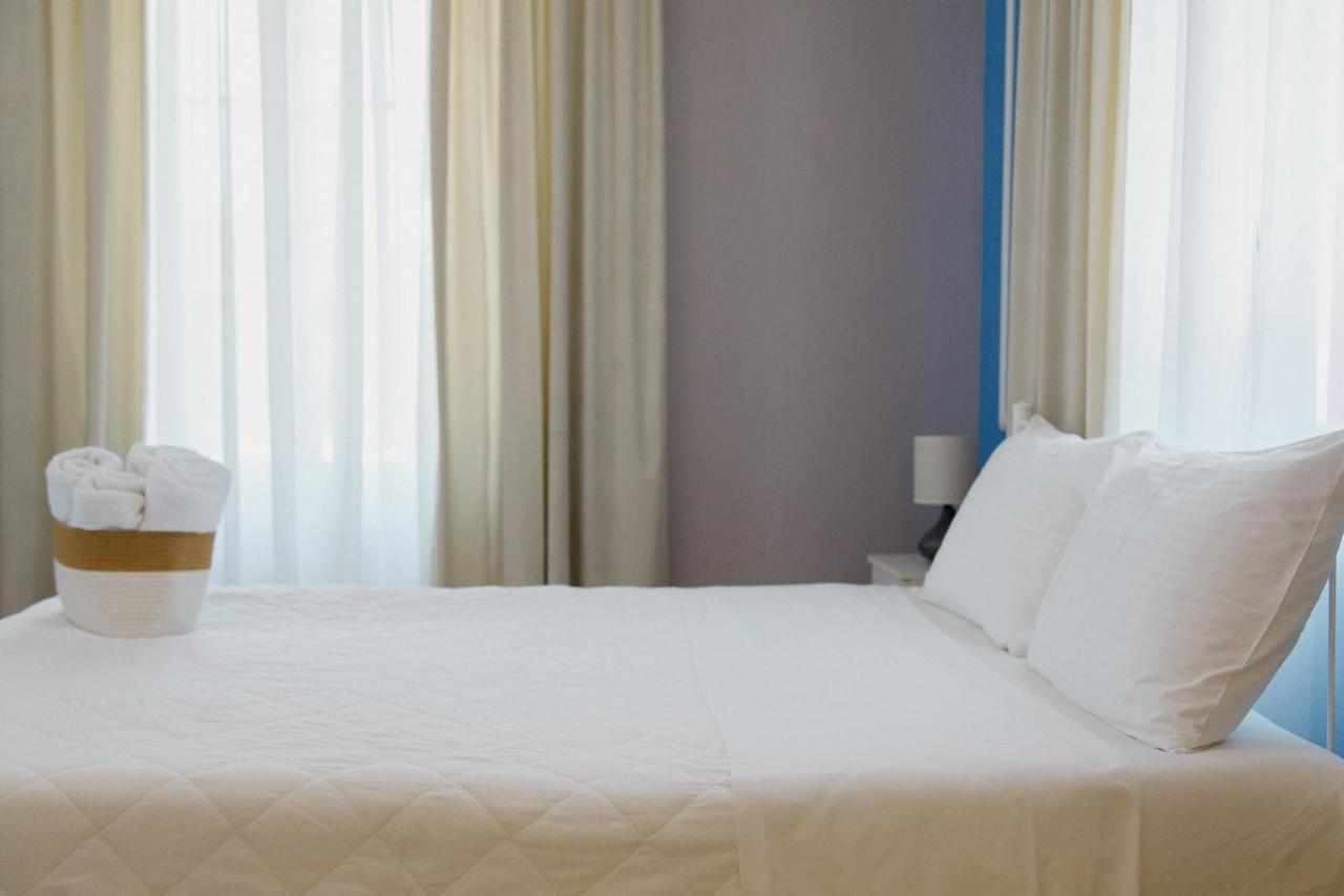 Corinth Rooms In Yard מראה חיצוני תמונה